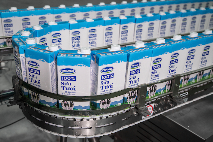 Vinamilk[-]3[-]năm[-]liền[-]đứng[-]đầu[-]danh[-]sách[-]40[-]thương[-]hiệu[-]công[-]ty[-]giá[-]trị[-]nhất[-]Việt[-]Nam